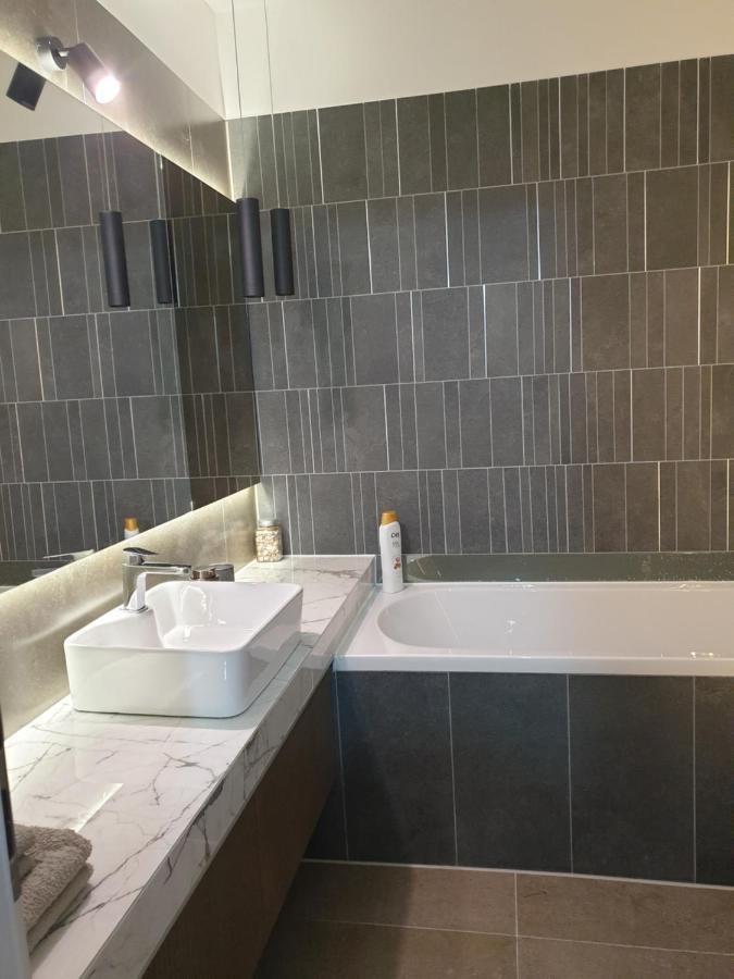 Qualis Apartament2 Apartment Brasov Luaran gambar